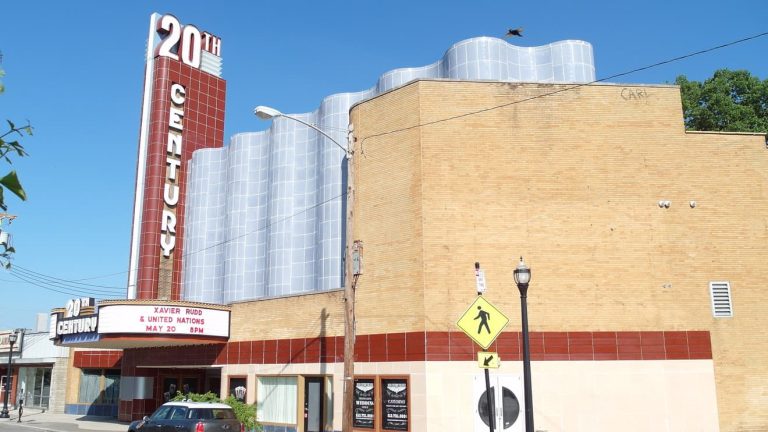 20th Century Theatre Cincinnati OH: November 15, 2002
